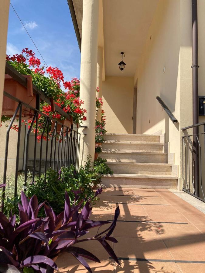 Отель La Casa Dei Nonni Torre Orsina Экстерьер фото