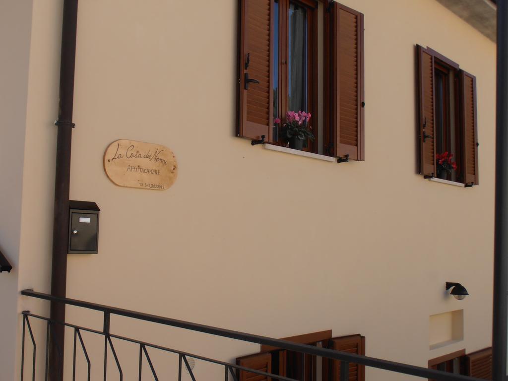 Отель La Casa Dei Nonni Torre Orsina Экстерьер фото